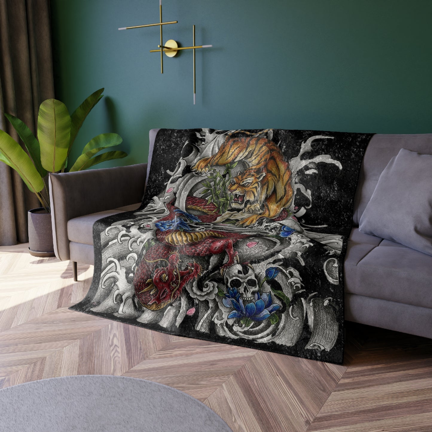 Tiger, Dragon & Skulls - Crushed Velvet Blanket (50" x 60")