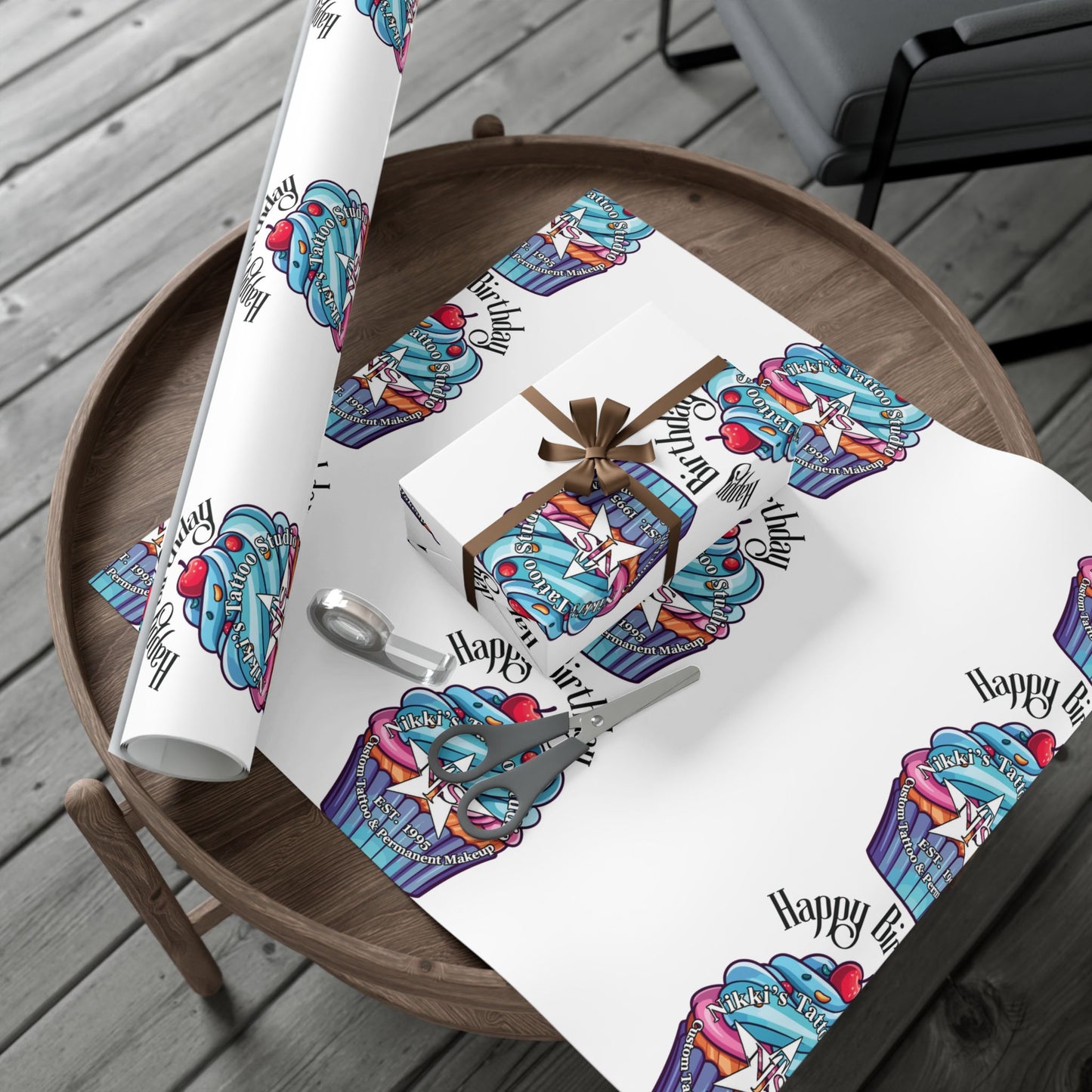 Nikki's Tattoo Studio Collection - Happy Birthday Gift Wrapping - Cupcake
