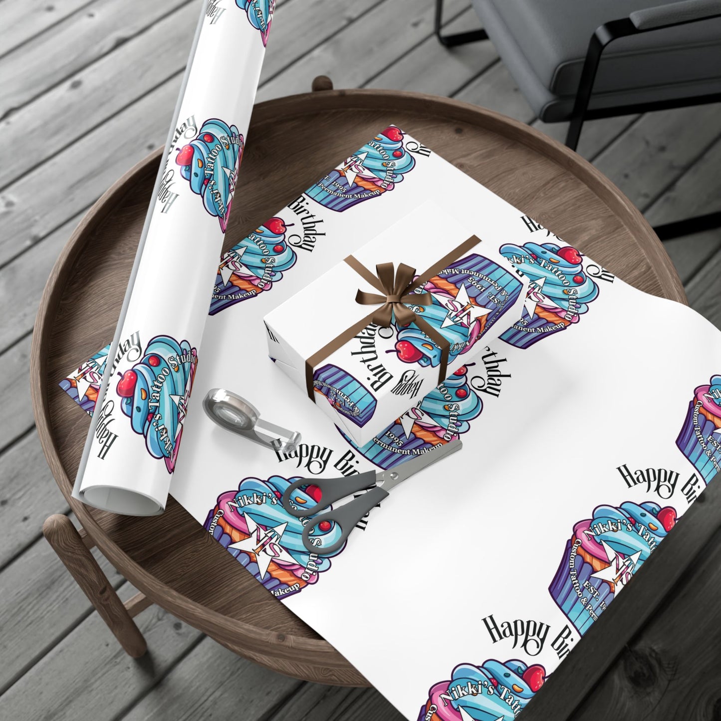 Nikki's Tattoo Studio Collection - Happy Birthday Gift Wrapping - Cupcake