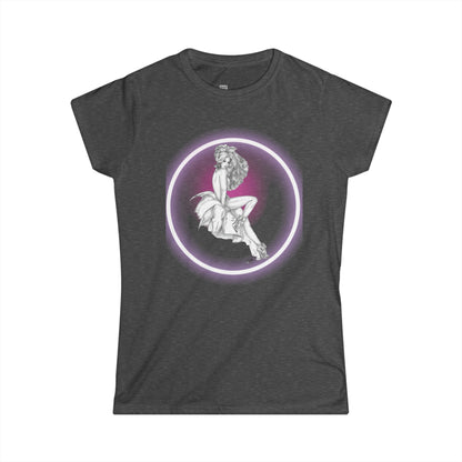 Pretty Bunny Vintage Artwork - T-Shirt Women's Softstyle